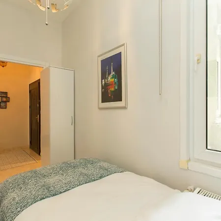 Magnificent Flats At Taksim Square Стамбул