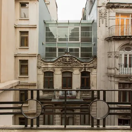 Magnificent Flats At Taksim Square * Стамбул