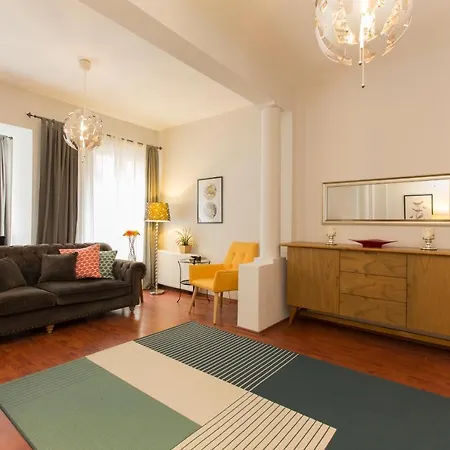 Magnificent Flats At Taksim Square 이스탄불